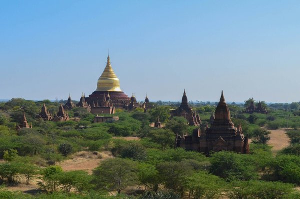 Comment découvrir les temples de Bagan à vélo en Birmanie ?
